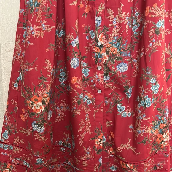 Dress - Picture 7 of 8